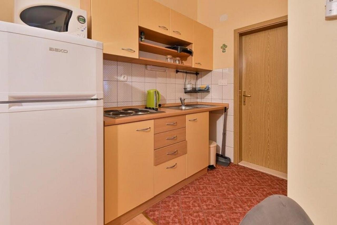 Apartments Mirko Seget Vranjica Exterior foto